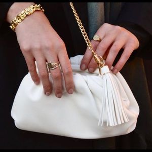 Understated Leather Clutch Ivory RV $110 Curateur